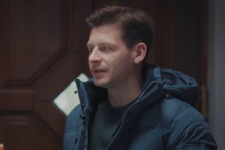 M jak miłość odc. 1861. Adam Karski (Patryk Szwichtenberg) 