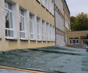 Szkoła na Wzgórzu Wolności stawia na ekologię! Wielka inwestycja w energię słoneczną w bydgoskiej placówce