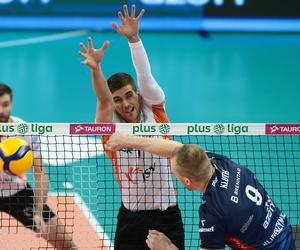 Lider stracił pierwsze miejsce. Zaksa znowu mocniejsza od Jastrzębia