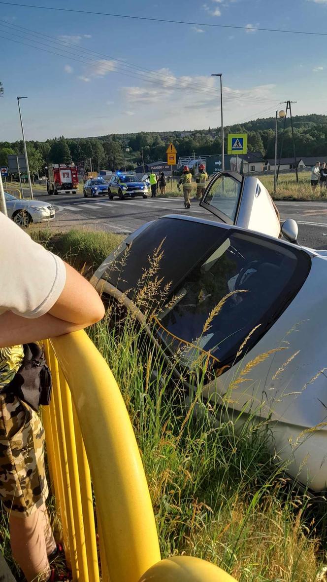 Wypadkowy wtorek! Zderzenie dwóch aut w Lubieni. Jedna osoba poszkodowana