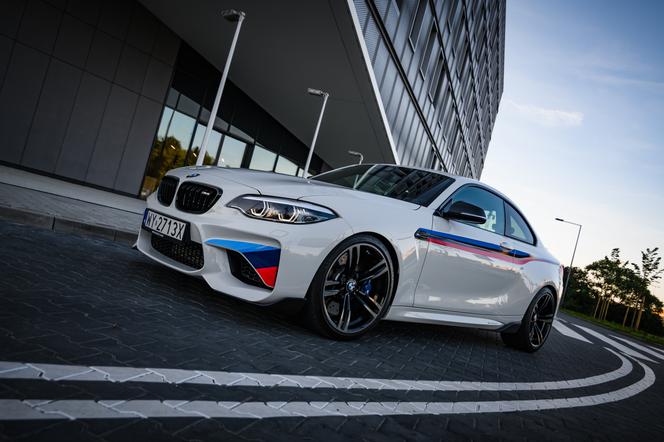 BMW M2 z częściami M Performance