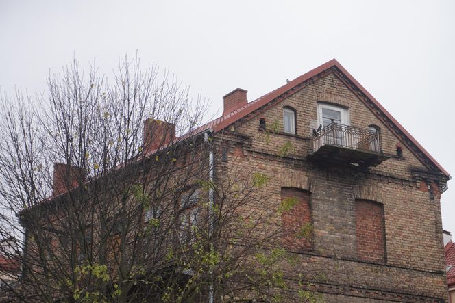 Opuszczona zabytkowa kamienica przy ul. Sienkiewicza w Białymstoku