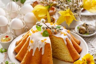 Stół wielkanocny w stylu tradycyjnym