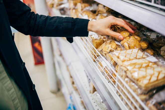 Dietetyczka radzi, czego unikać po trzydziestce. 6 produktów ląduje na czarnej liście
