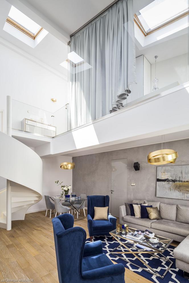 Schody w nowoczesnym apartamencie