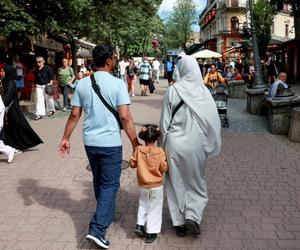 Nowy hit wśród Arabów w Zakopanem. Biorą nawet 20 opakowań za jednym razem!