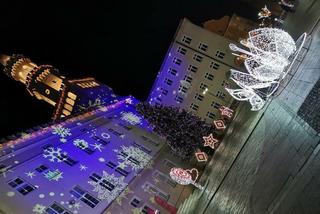 Opole. Świąteczny klimat na RYNKU! Zobacz, jak wygląda centrum miasta na Święta! [ZDJĘCIA]