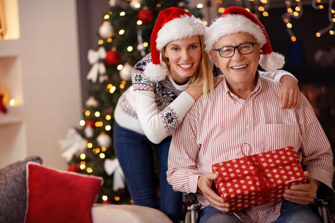 Jak znaleźć idealny świąteczny prezent dla seniora?
