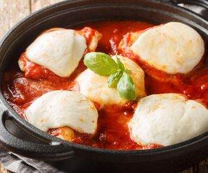 Przepis na tego pysznego kurczaka przywiozłam z Neapolu. To świetny pomysł na szybki obiad na niedzielę 