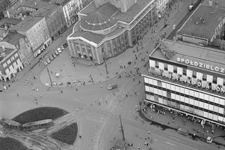 Tak wyglądały Katowice w latach 1979-89. Miasto zmieniło sie nie do poznania. Zobaczcie [GALERIA]