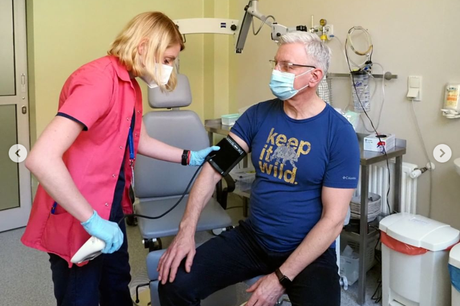 Jacek Jaśkowiak przyjął pierwszą dawkę szczepionki