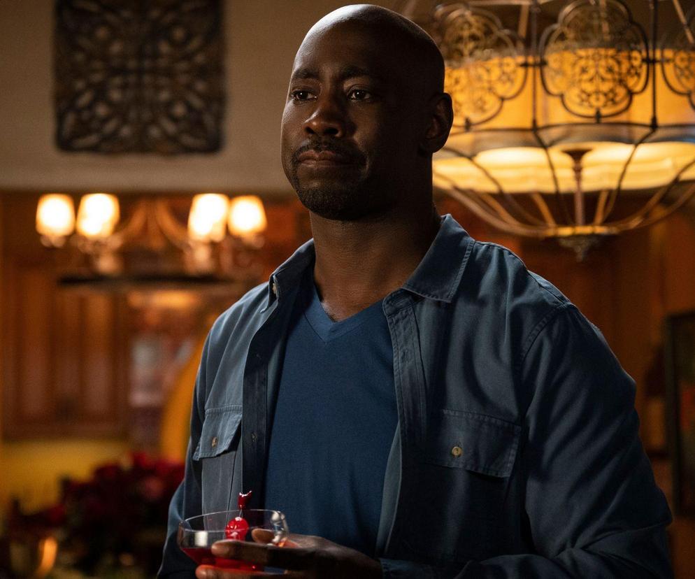 D.B. Woodside / Lucyfer