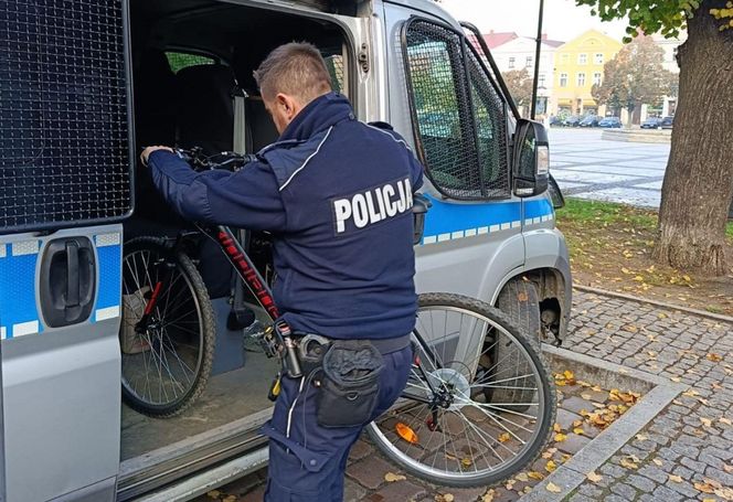 Policjanci namierzyli rower w Chełmnie