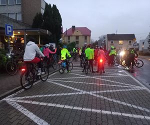 Z Leszna wystartował rajd rowerowy Biało-Czerwono Zakręceni