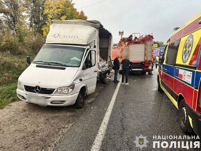 Wypadek autobusu z Warszawy do Odessy. Trzy osoby nie żyją, jest wielu rannych