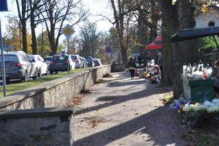 Przygotowania do Wszystkich Świętych 2023 w Kielcach