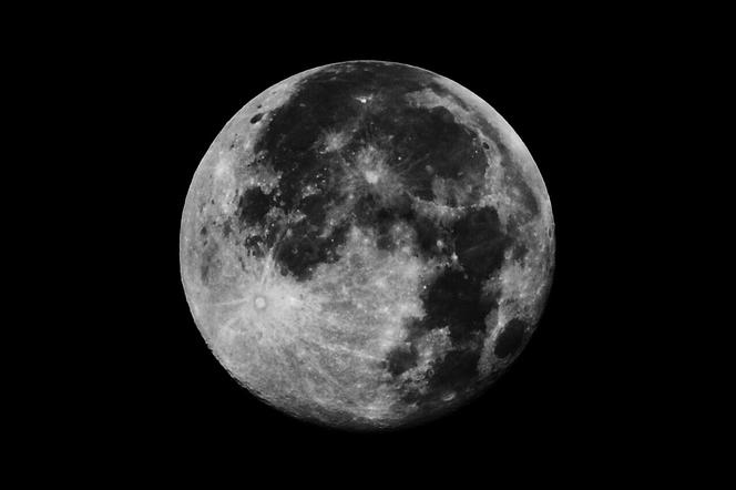 Najbliższy blue moon wydarzy się za trzy lata