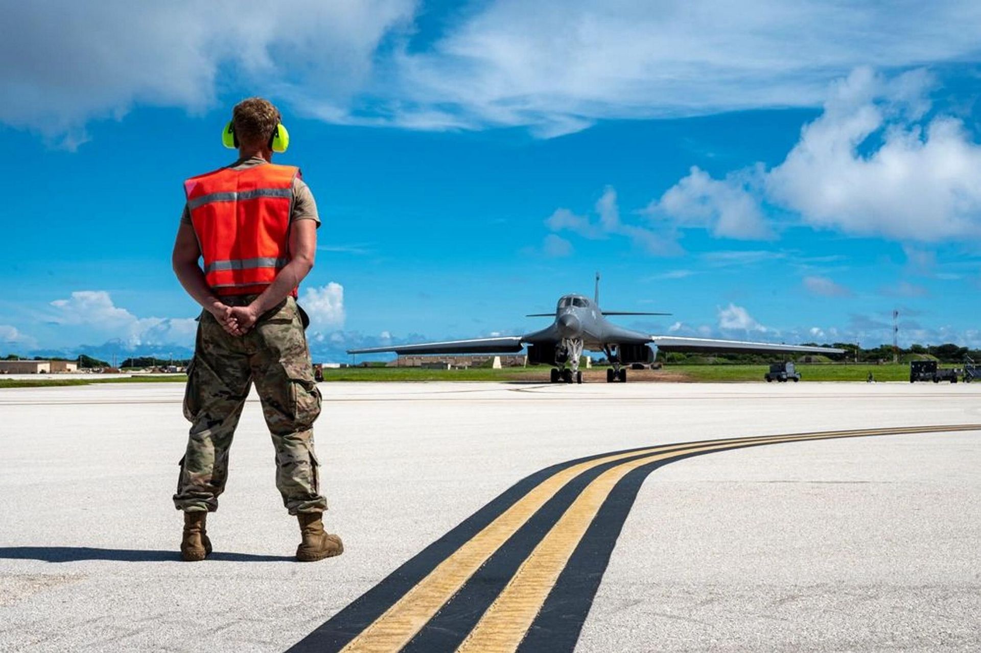 B-1B Lancer