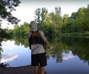 Wędkują w środku miasta i to nocą. Brda i centrum Bydgoszczy to raj dla miłośników street fishingu