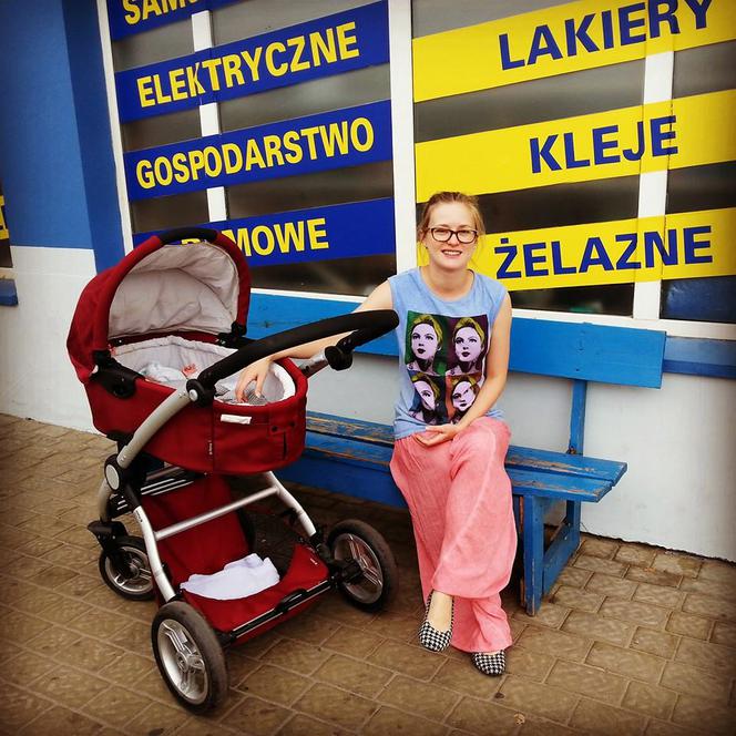 Ranczo 9 sezon. Marta Chodorowska z synem na planie Rancza