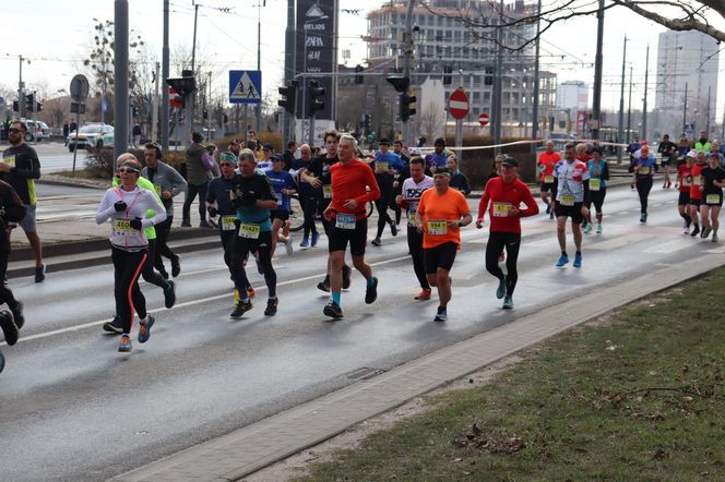 21. Bieg „Recordowa Dziesiątka" - zdjęcia z trasy