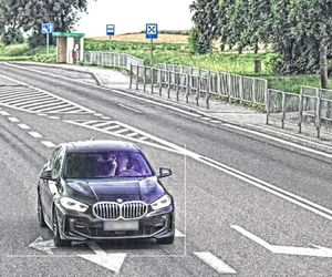 19-letni Ukrainiec z BMW pokazywał środkowy palec fotoradarom. Wpadł w ręce policji