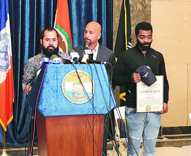 To oni uratowali 5-latkę z torów