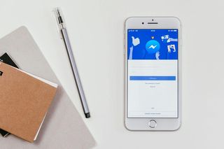 Nowa funkcja Messengera. Teraz zrobisz zdjęcie jednocześnie przednim i tylnym aparatem