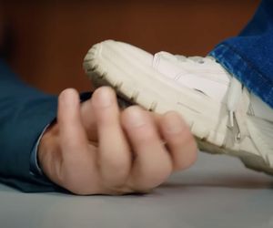 Porywacz Ragip znów zasadzi się na Zeynep. Czy Melis ostrzeże rywalkę?