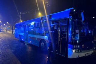 Pasażer odjechał autobusem i szalał po mieście. Skasował cztery samochody 