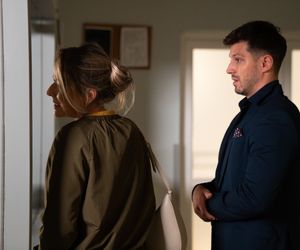 Barwy szczęścia, odcinek 3246: Justin (Jasper Sołtysiewicz), Zamilska (Anna Bonna) - matka Oli