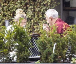 Tak Paweł Orleański całuje nieżonę!