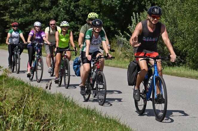 Za nami już II tegoroczna wycieczka z cyklu "Wakacje na rowerze". Trzecia odbędzie się 5 sierpnia 2024 roku. Trwają zapisy!