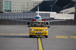 Lotnisko Chopina w Warszawie. Polonez Caro