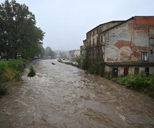 Trwa ewakuacja mieszkańców z Lądka Zdrój