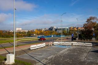 SKM Pomorzany - miejska część już gotowa, na kolejowej nie dzieje się nic