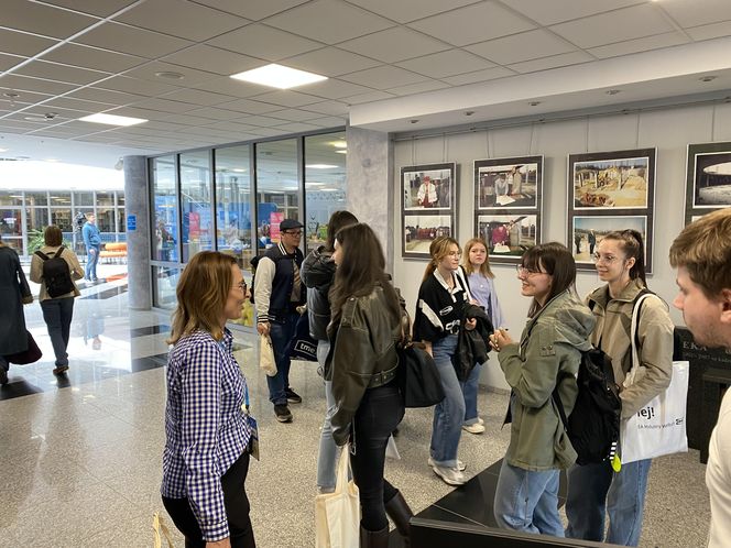Targi Pracy na UWM 2025. Ogromne zainteresowanie wydarzeniem. Zobacz zdjęcia!