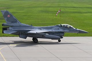 Modernizacja Polskich F-16. Kosiniak-Kamysz ta modernizacja jest potrzebna