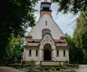 Kobierzyn - zdjęcia krakowskiego szpitala psychiatrycznego i miasta-ogrodu