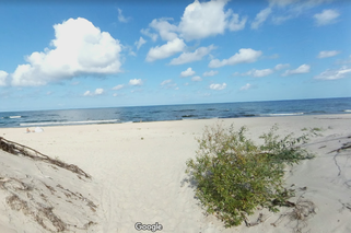 Wakacje nad morzem 2022. Na tych plażach nad Bałtykiem prawie nie ma turystów!