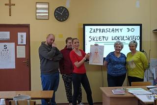 Na tej studniówce poloneza zatańczą licealiści po pięćdziesiątce i trochę młodsi. Dyrektor nie dowierzał