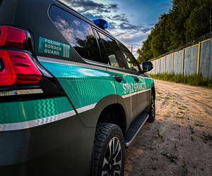 Ataki na polskich funkcjonariuszy. Straż Graniczna informuje o kolejnych incydentach na granicy z Białorusią