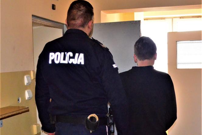Kościerzyna: 23-latek w lodówce przechowywał 15 tys. porcji amfetaminy