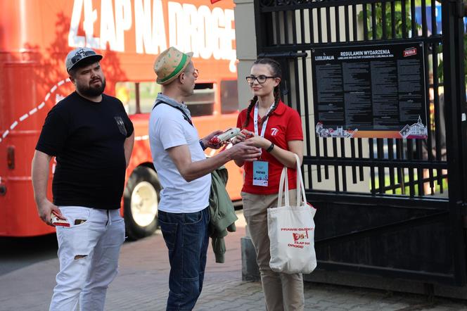 Czerwony autobus linii 7Days już na ulicach Lublina! Za nami inauguracja trasy podczas parady studentów