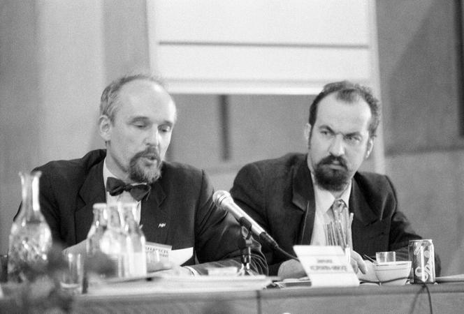 Młody Janusz Korwin-Mikke. Zobacz, kim był