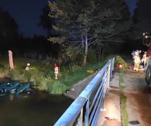Auto wpadło do rzeki, trzy osoby nie żyją! Koszmar pod Szczytnem