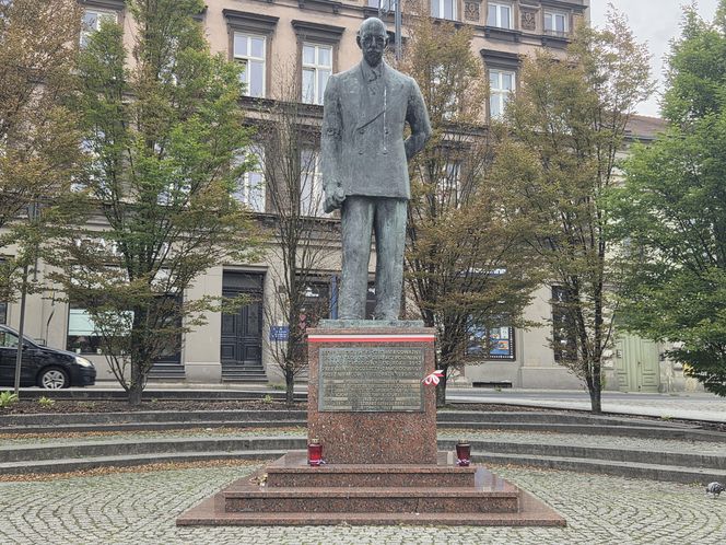 Rzeźby i pomniki, które tworzą Bydgoszcz. Poznaj symbole miasta