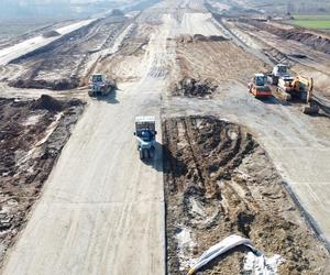 Trwa budowa S7 na odcinku Miechów - Szczepanowice
