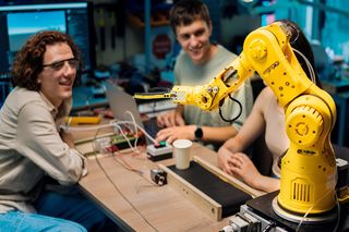 To największy taki festiwal robotyki w Małopolsce! Na krakowską AGH nadchodzi Robocomp 2025