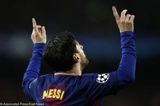 Leo Messi jest z kosmosu, a Barcelona w ćwierćfinale Ligi Mistrzów. Chelsea za burtą